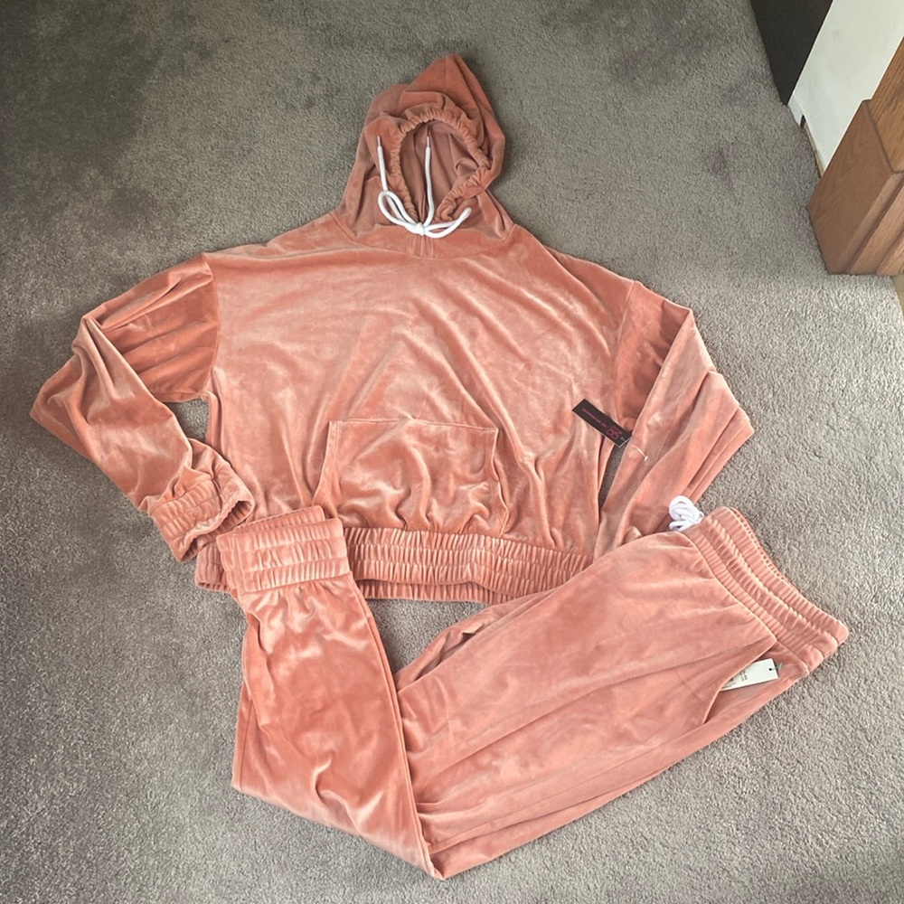 NoBo Tracksuit SIZE Top 2XL Bottom XL